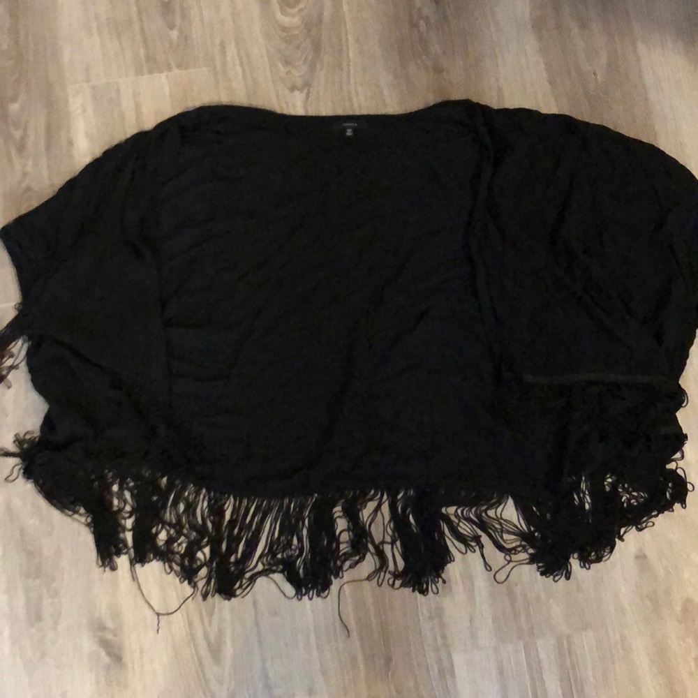 Aritzia short sleeve cover up